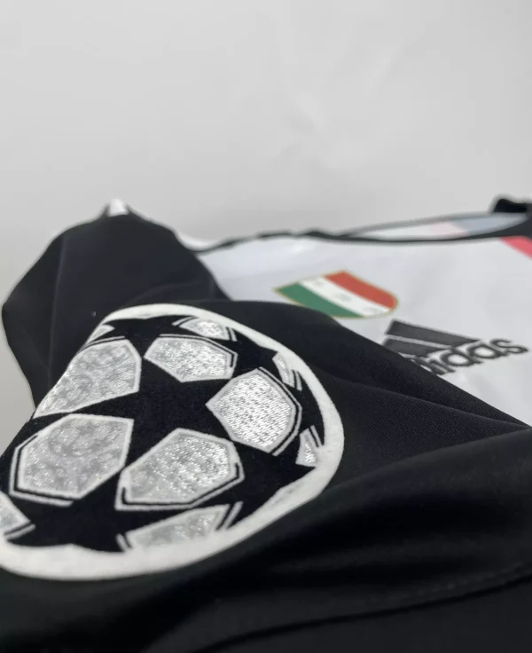 2019-20 Juventus Home Retro Soccer Jersey Adidas Ronaldo #7 - Image 7