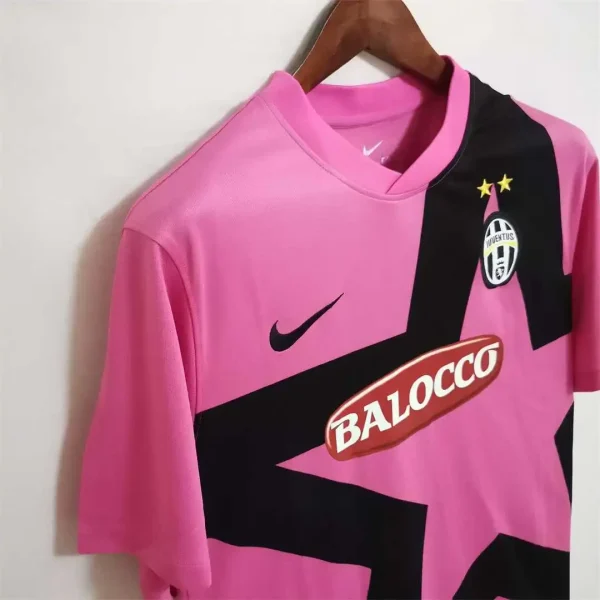 2011-12  Juventus Retro Jersey Away - Image 3
