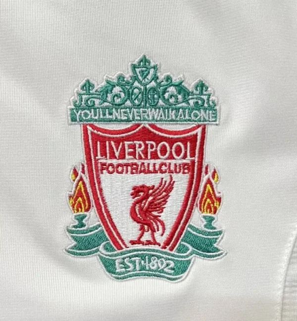 06-07 Liverpool Retro Jersey Third Away - Image 4