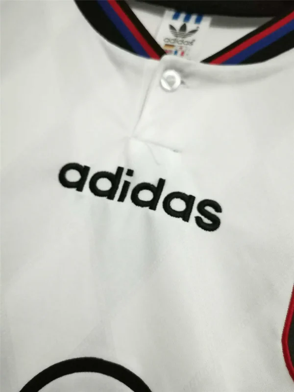 95-96 Bayern Munich Retro Jersey Away - Image 4