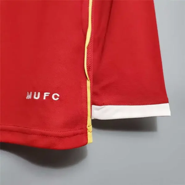 2006/07 Manchester United Retro Jersey Long Sleeve Home - Image 5