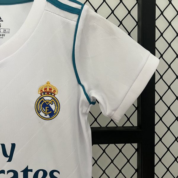 Real Madrid 17-18 Home Retro Kids Kit Soccer Jersey - Image 8