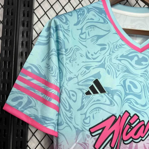 24-25 Inter Miami Special Beach Edition Kit Pink&Blue Soccer Jersey - Image 3