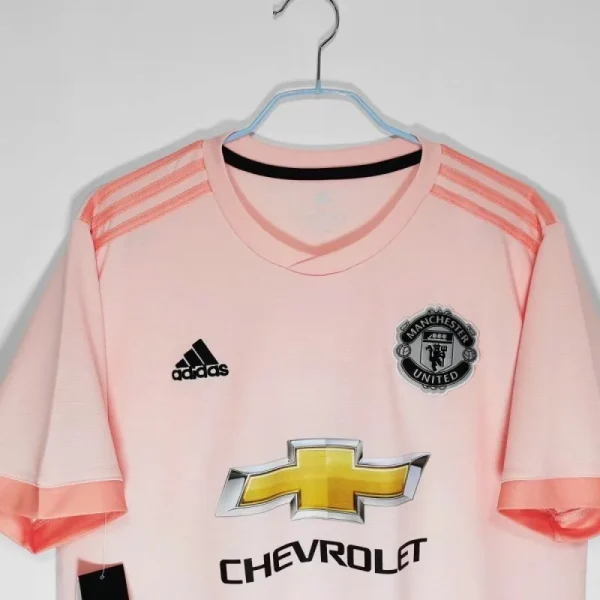 Manchester United Away Retro Jersey 2018-19 - Image 8