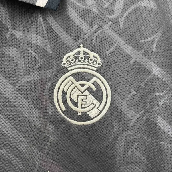 24-25 Real Madrid VINI JR. #7 Third Away Soccer Jersey - Image 7
