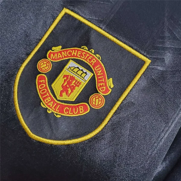 1994/95 Manchester United Retro Jersey Away - Image 4