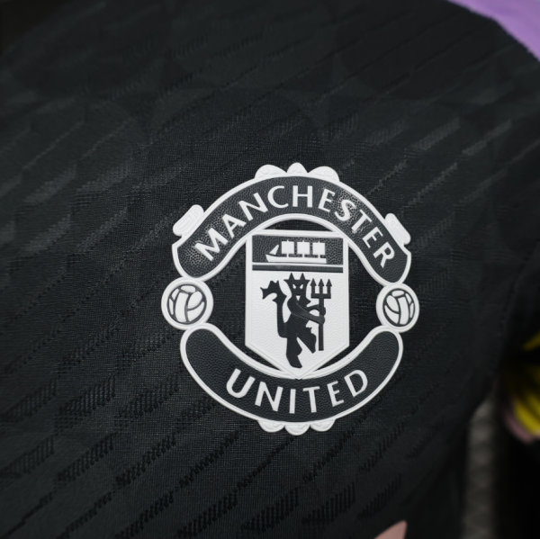 24-25 Man United Special Player Version Soccer Jerseys - Image 3