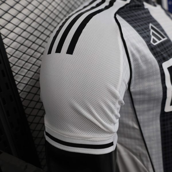 Newcastle United Shirt Home Jersey Player Version 25-26 - Image 6