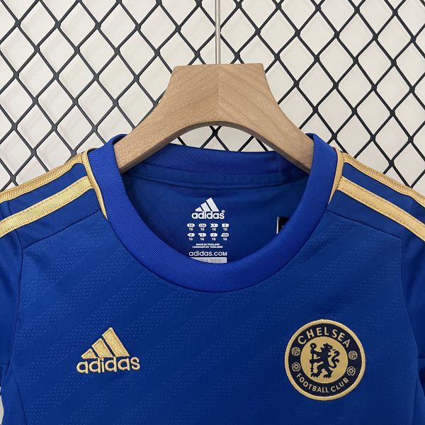 Chelsea Home Retro Kid Kits Children Sets Jerseys 12-13 - Image 3