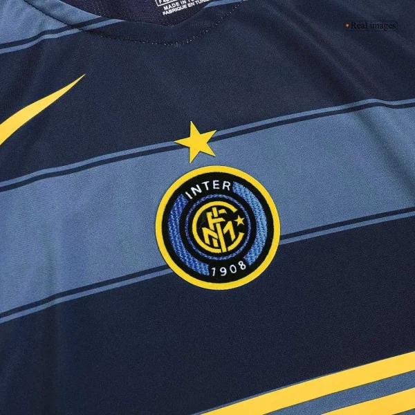 04-05 Inter Milan Retro Away Jersey - Image 8