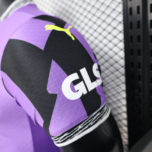 2025/2026 Dortmund Purple Goalkeeper Football Shirt - Image 7