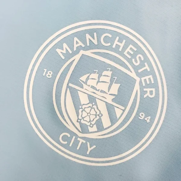 Manchester City Jersey Windbreaker Blue And White 2021/2022 - Image 4