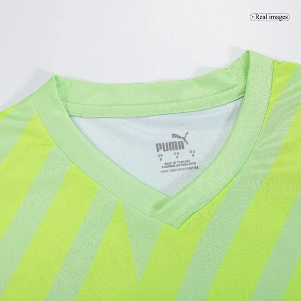 23-24 Borussia Mönchengladbach Goalkeeper Jersey - Image 8