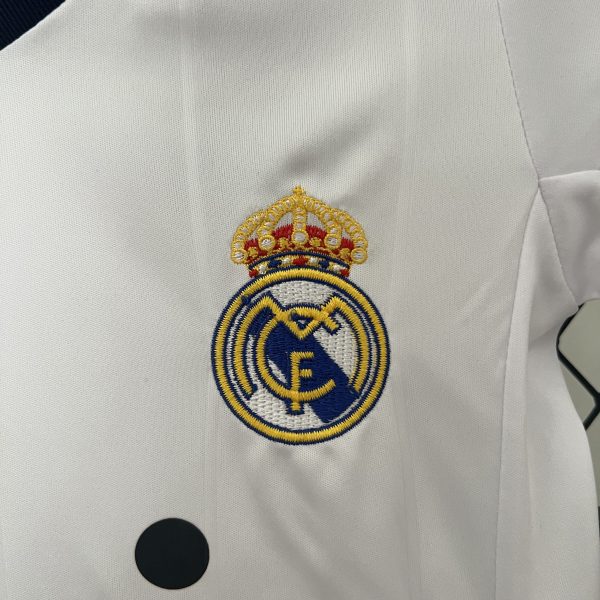 Real Madrid 12-13 Home Retro Kid Kits White Jersey - Image 6