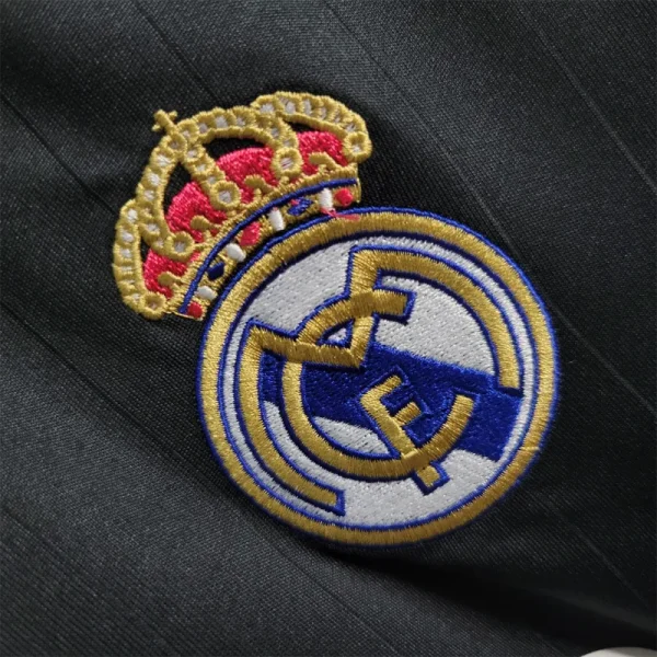 06-07 Real Madrid Away Retro Jersey Long Sleeve - Image 6