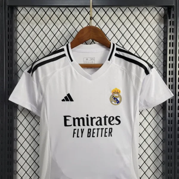 24-25 Real Madrid Home Kids Kit Jersey+Shorts - Image 3