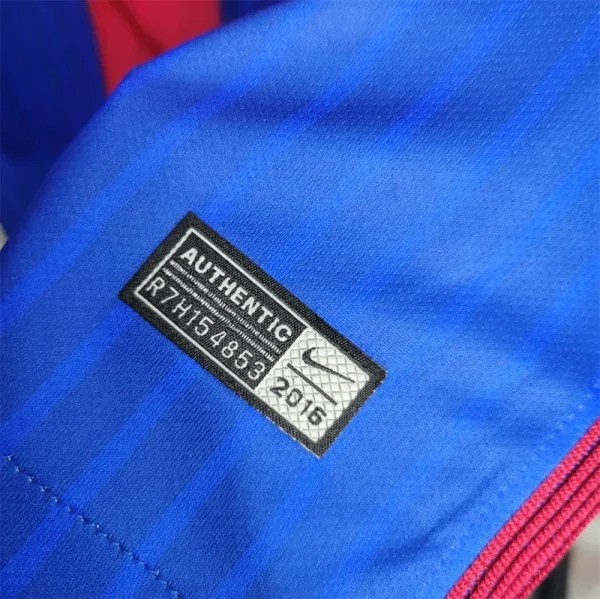 16-17 Barcelona Home Retro Jersey - Image 9