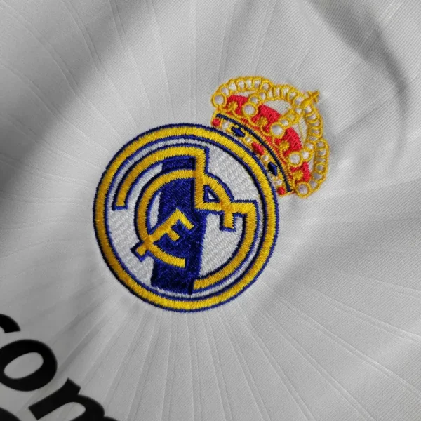 2010-11 Real Madrid Home Retro Jersey - Image 4