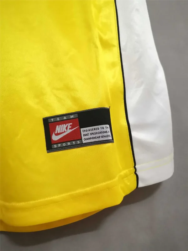 98-99 Borussia Dortmund Retro Jersey Home - Image 6