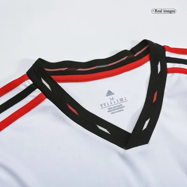 22-23 Manchester United Jersey Away - Image 8