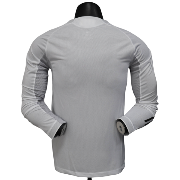 Real Madrid Home Soccer Jersey Player Version Shirt Long Sleeve 25-26 - Image 2
