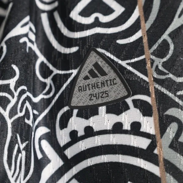2024/25 Real Madrid player special edition Black football jersey - Image 9