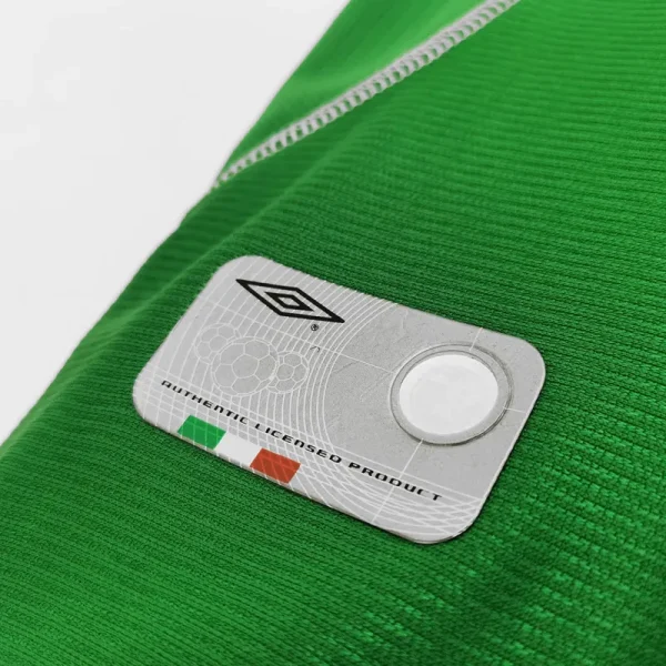 Ireland 2002 Retro Home Jersey - Image 8