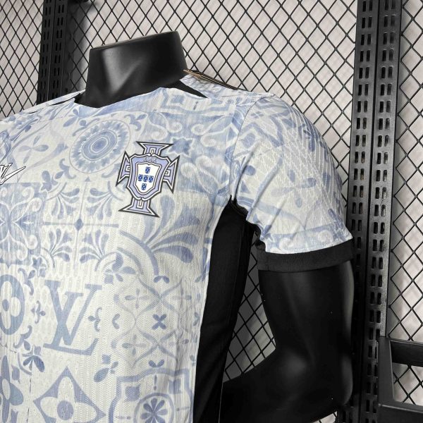2024 Portugal Co-Branded LV Special Edition Player Version Shirt - Imagen 6