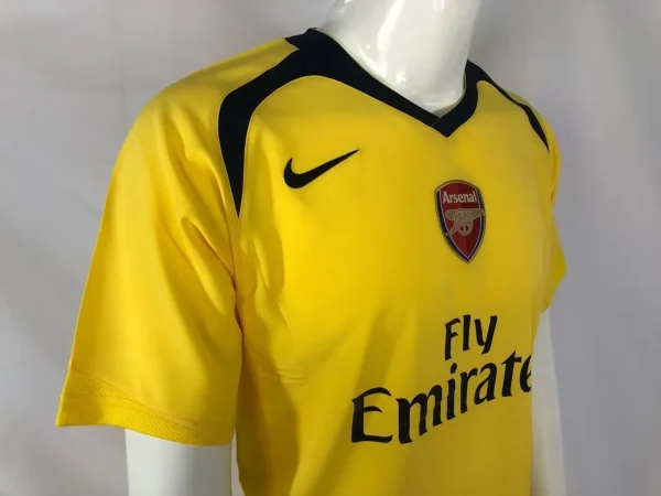 06-07 Arsenal Retro Away Jersey - Image 6
