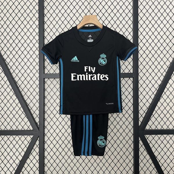 Real Madrid 17-18 Away Retro Kid Kits Youth Apparels Jersey - Image 2