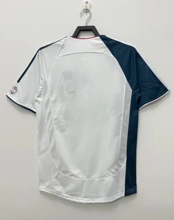 06-07 Liverpool Retro Jersey Third Away - Image 2