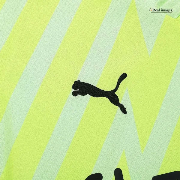23-24 Borussia Mönchengladbach Goalkeeper Jersey - Image 5