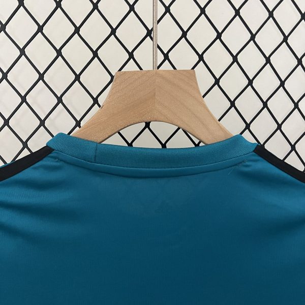 Real Madrid 17-18 Third Away Retro Kids Kit Soccer Jersey - Image 8