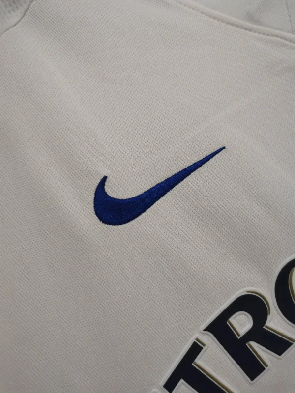 Leeds United Retro Jersey Home 2000/01 - Image 5