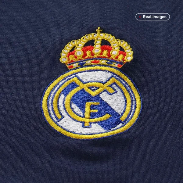 2005/06 Real Madrid Retro Jersey Away - Image 3