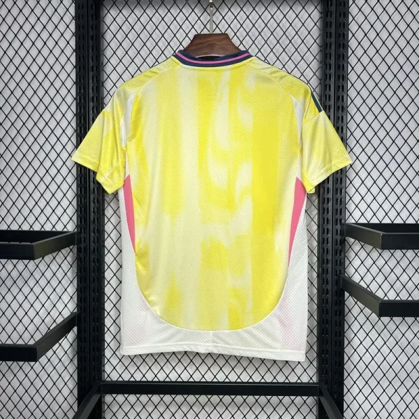 Juventus Away Kit(Jersey+Shorts) 2024-25 - Image 2