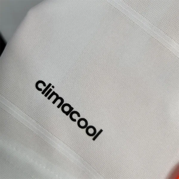 2013-14 Real Madrid Home Retro Jersey - Image 8