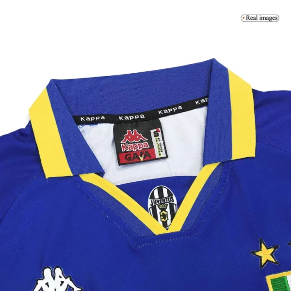 1995-96  Juventus Retro Long Sleeve Jersey Away - Image 6