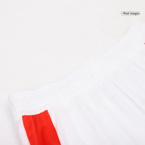 24-25 Manchester United Home Shorts - Image 9