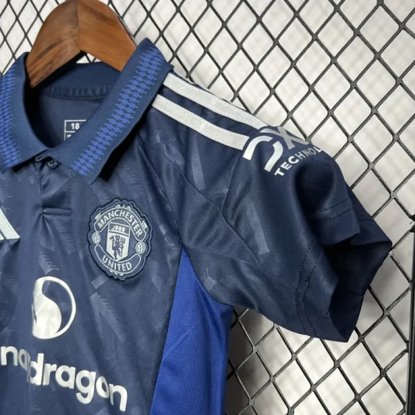 24-25 Manchester United Away Kids Jersey+Shorts - Image 6