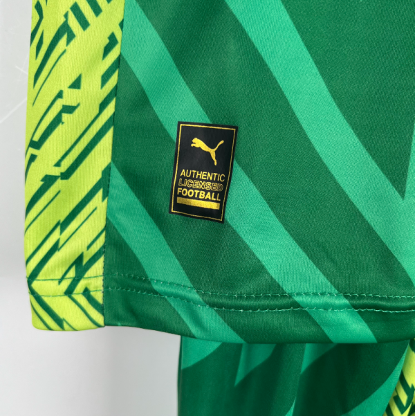 23-24 Kids Goalkeeper Manchester City Kit - Image 8