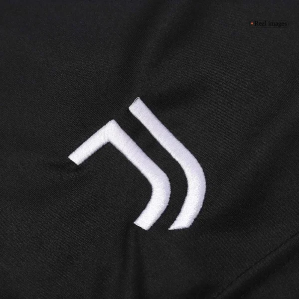 24-25 Juventus Home Soccer Shorts - Image 4