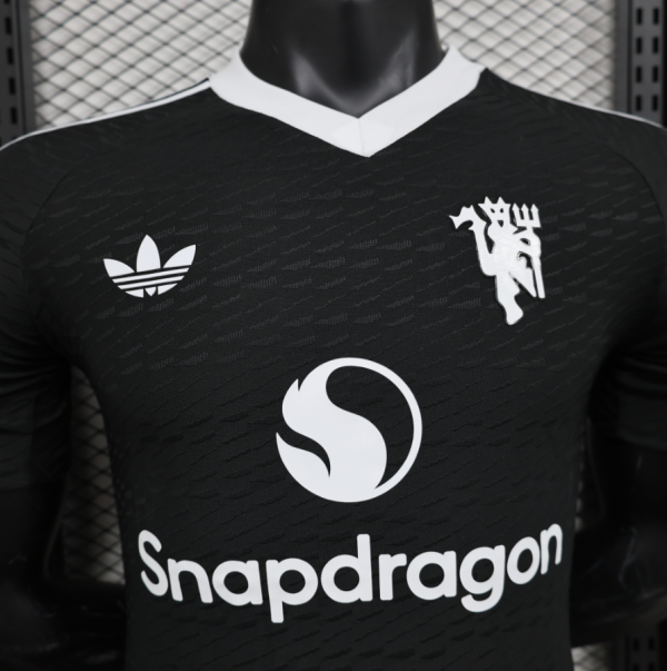 24-25 Man United Special Player Version Soccer Jerseys - Image 5