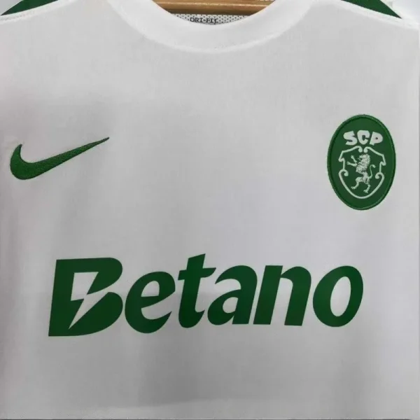Sporting CP Away Soccer Jersey 2024-25 - Image 3