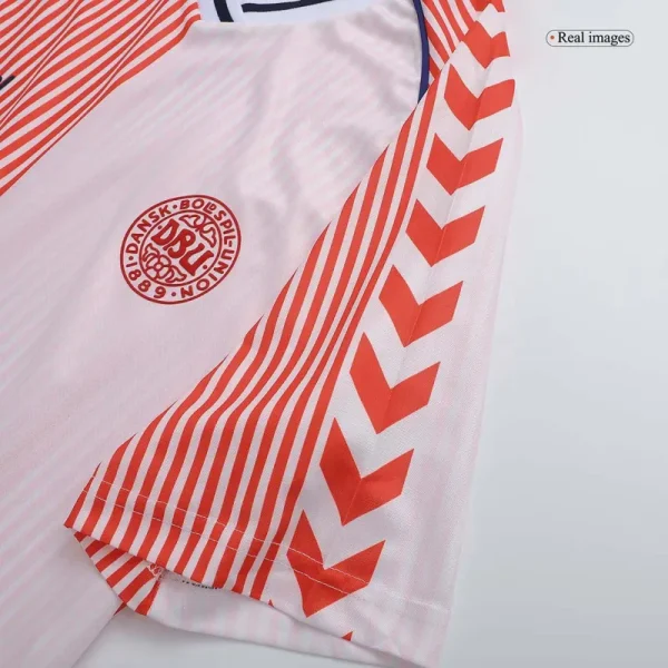 Denmark 1986 Retro Jersey Away - Image 4
