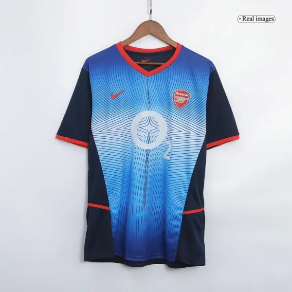 02-04Arsenal Retro Third Away Jersey - Image 3