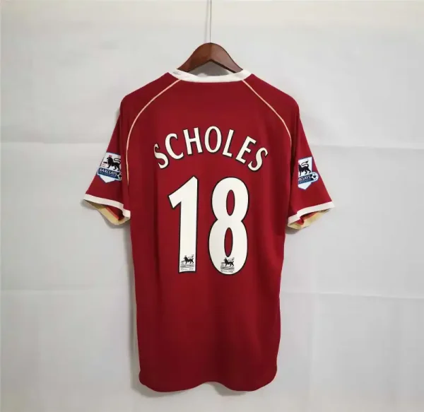 2006/07 Manchester United Retro Jersey Home - Image 9