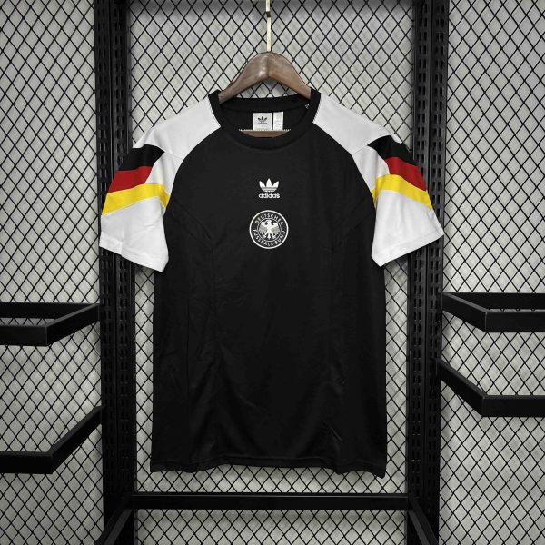 24-25 Germany pre-match training uniform - Image 3