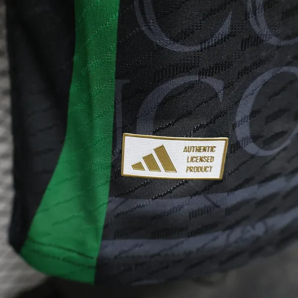 24-25 Real Madrid VS GUCCI Black Player Version Jersey - Image 7