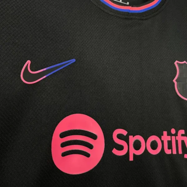 24-25 Barcelona Black Special Edition Kit Sport - Image 5
